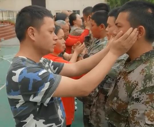 青少年焦慮症狀
